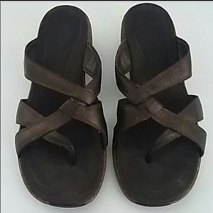 Merrell Slide Thong Bronze Leather Size 9